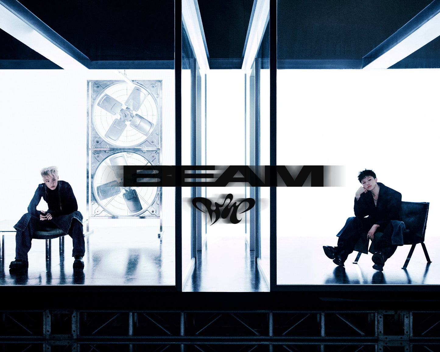 HxW 1st Single Album ‘BEAM’