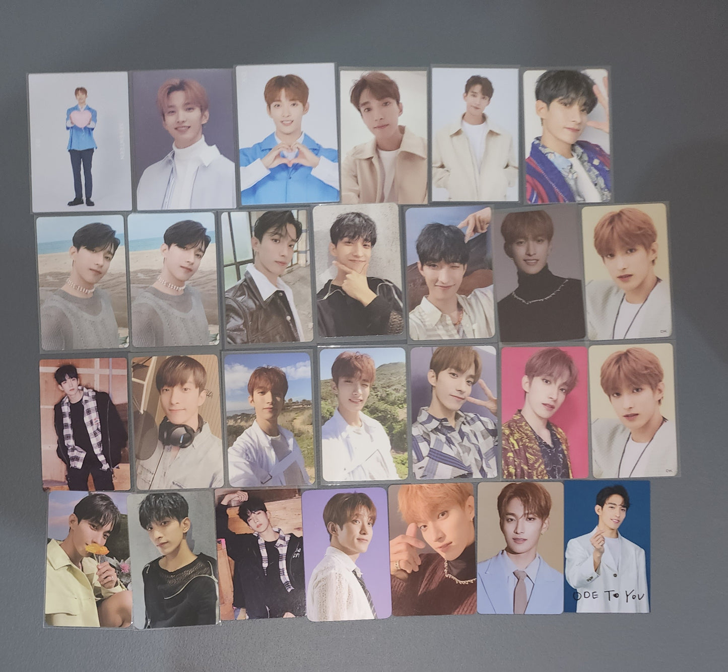 SEVENTEEN PHOTOCARDS (560pcs)