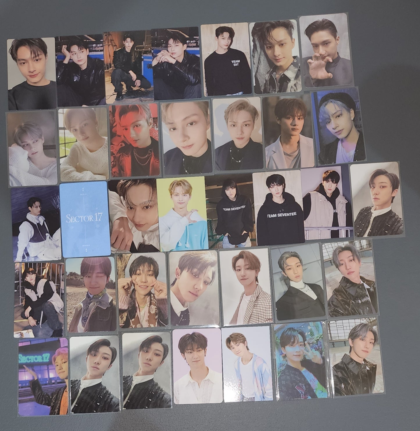 SEVENTEEN PHOTOCARDS (560pcs)