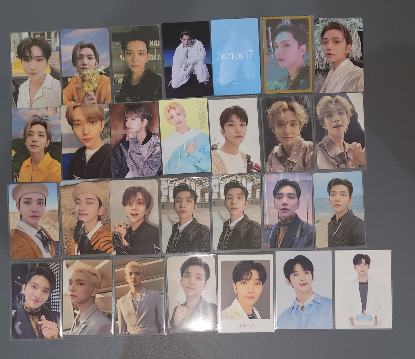 SEVENTEEN PHOTOCARDS (560pcs)